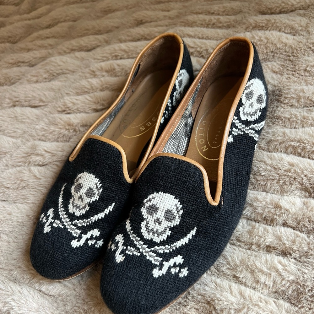 Stubbs & Wootton Black and White Skull Loafers
